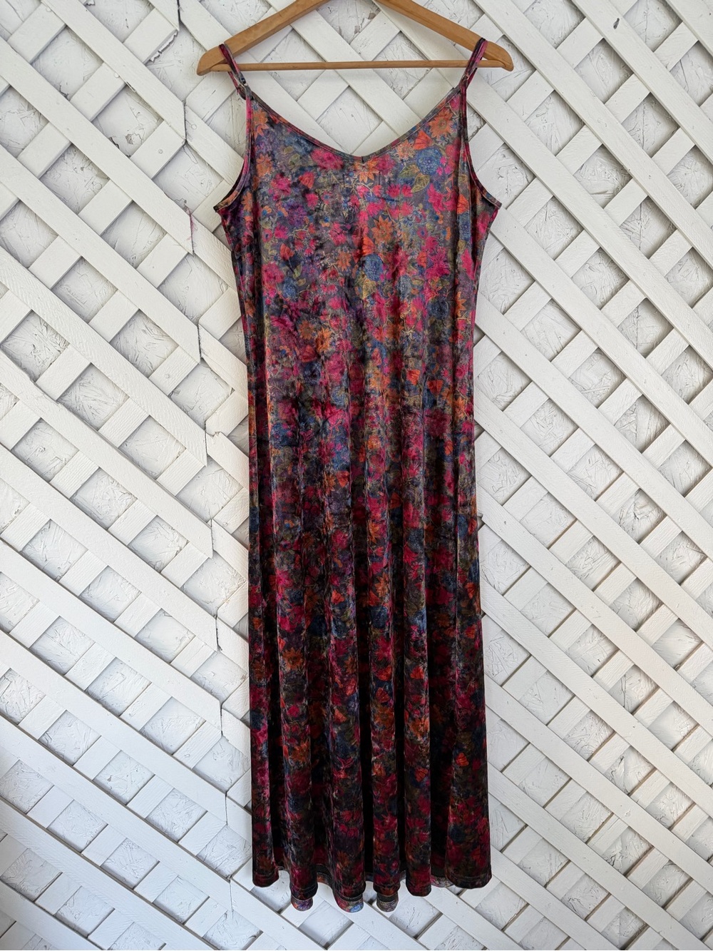 Natural Life Gracie Velvet Slip Dress Dark Floral Garden Boho Dark Romantic M - Picture 2 of 7